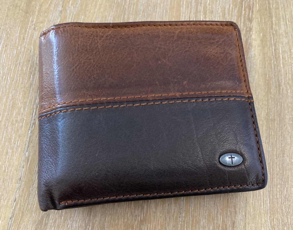 Losing your wallet? – Restless Pilgrim